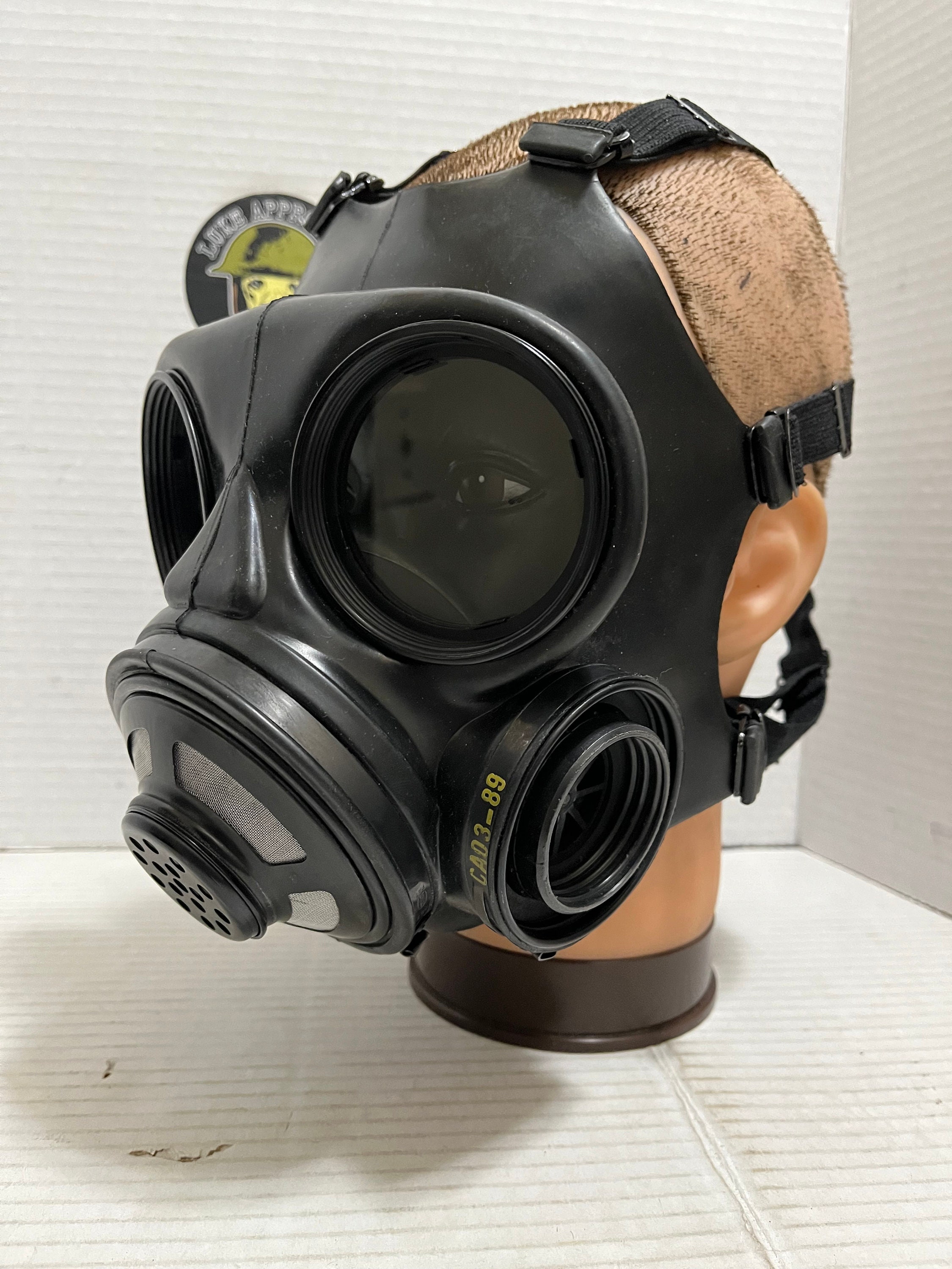 Canadian C3 Gas Mask Size Medium New Condition - Etsy