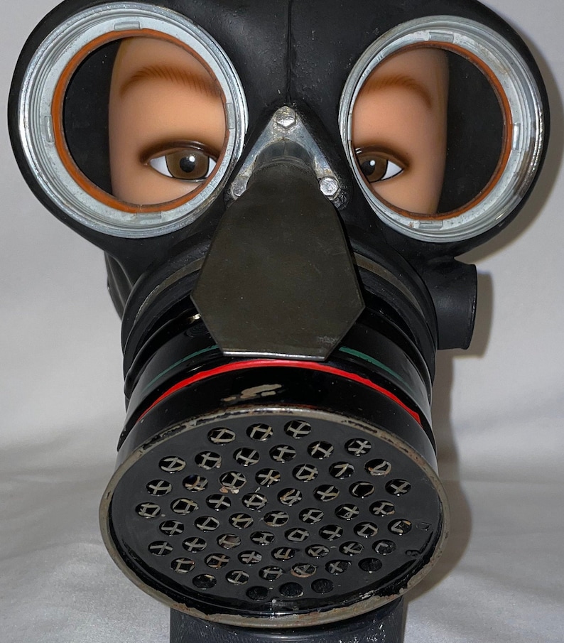 World War 2 WW2 British Civilian Duty Gas Mask Metal Strap Etsy