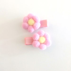 Pompom clips  pair Daisy, children hair clip, anti-slip clip ,kawaii clip girl hair clip handmade hair accessories