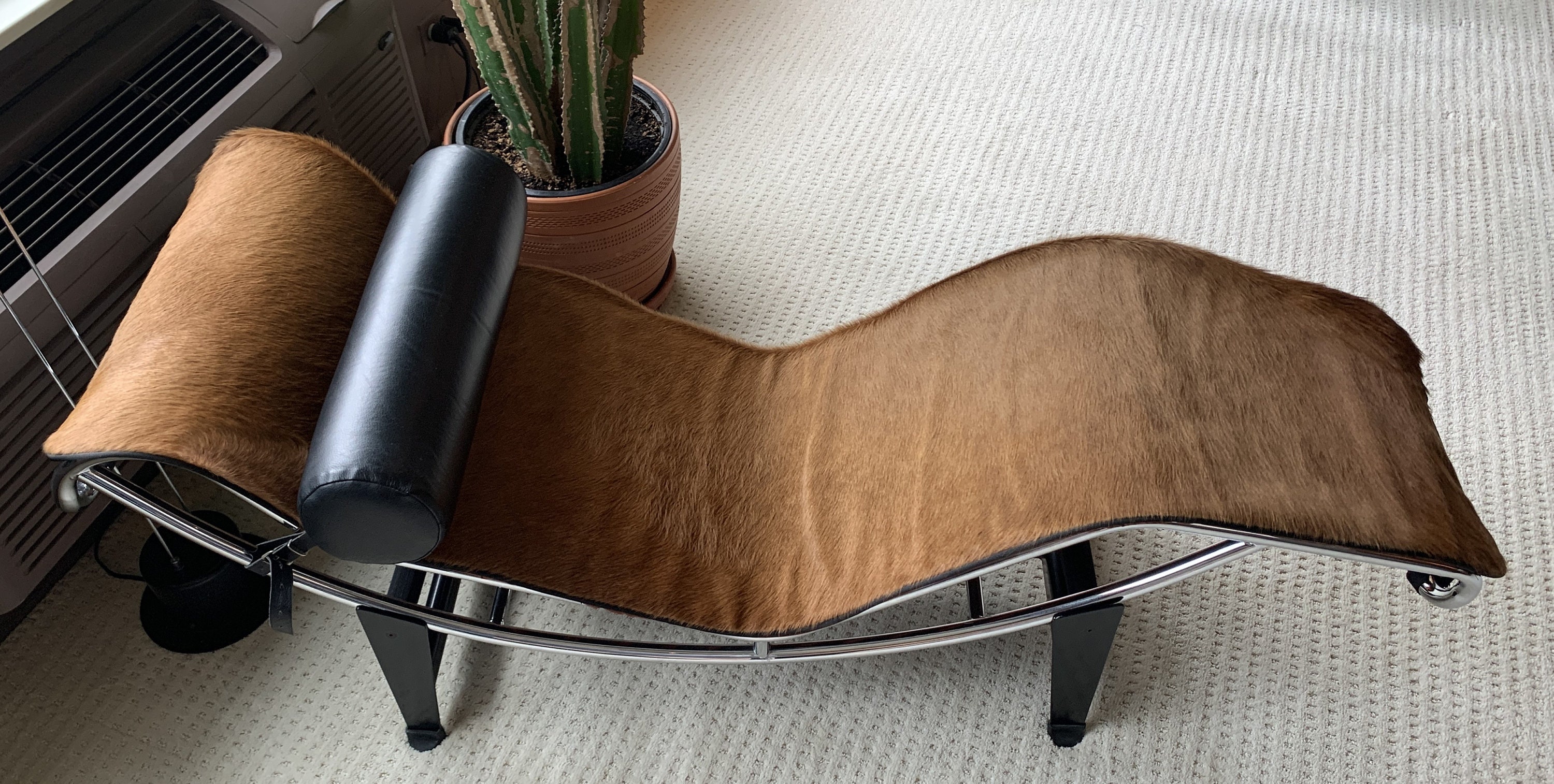 Le Corbusier LC4 Lounge Replacement Cowhide Pad Mocha MOC2