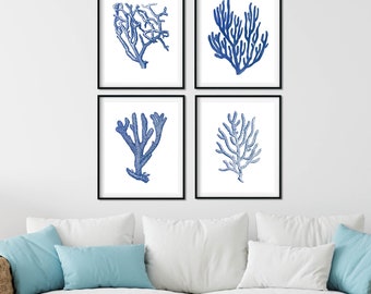 Set met indigoblauwe koraalprints: kusthuisjeskunst, nautisch decor