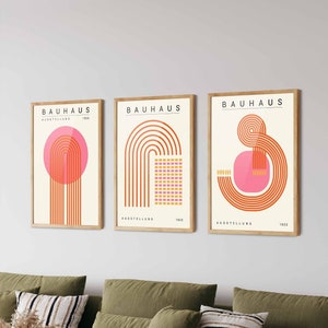 Set di poster rosa Bauhaus di 3 - Arte della parete Bauhaus, Stampa d'arte moderna di metà secolo, Stampa Bauhaus, Arredamento per l'ufficio in casa, Arredamento del soggiorno