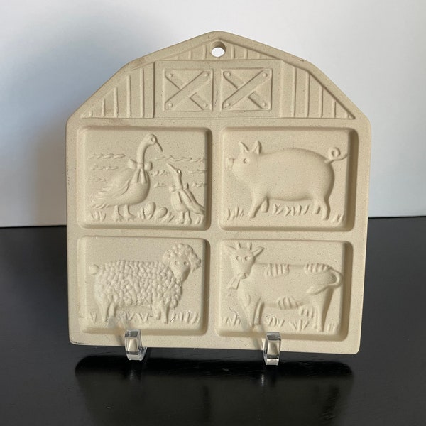 Farmyard Friends Cookie Mold – Terra Cotta Barn with Animals Shortbread Mold – 1994 Retired/ Discontinued Mold – Vintage Pampered Chef Mold