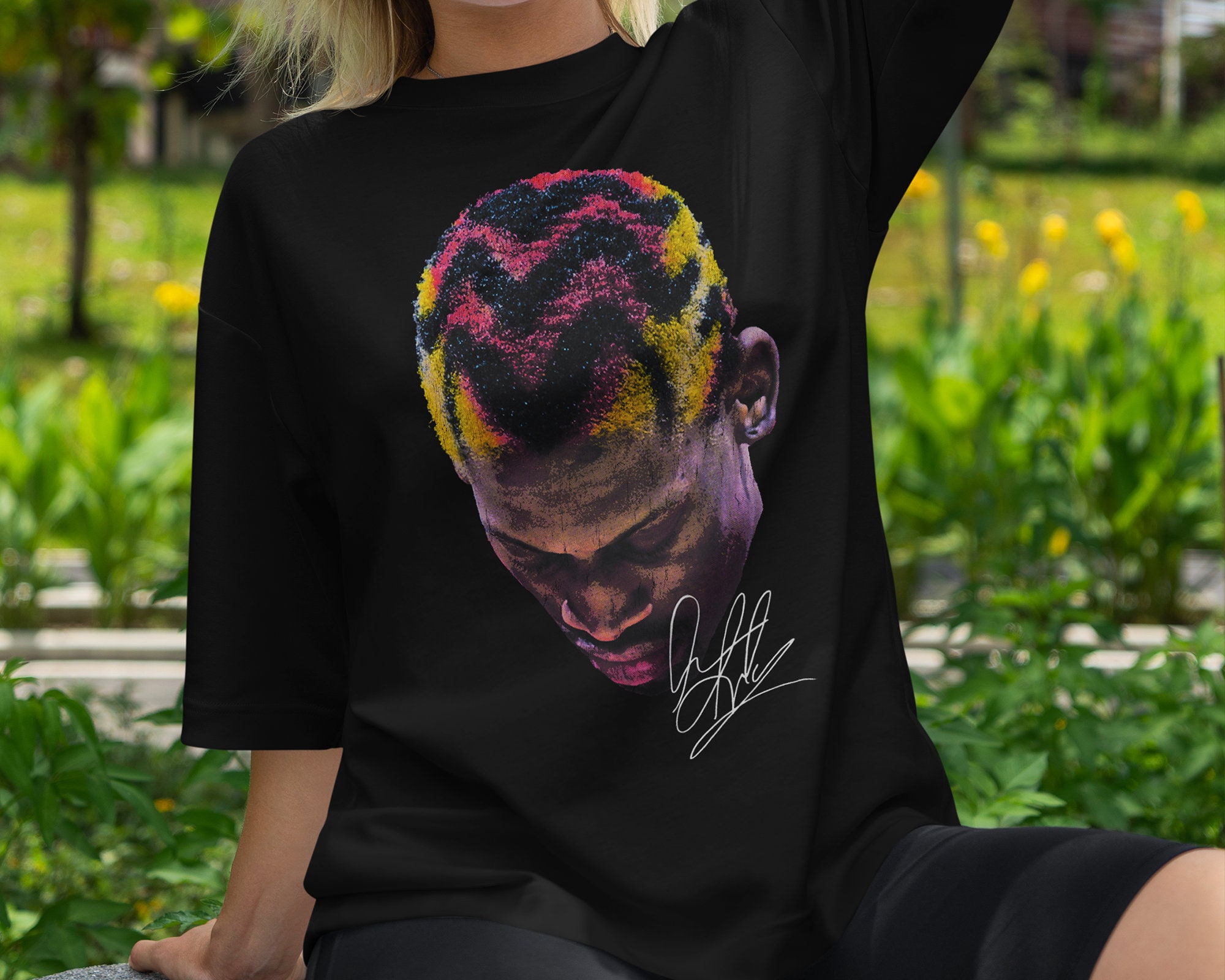 Discover Dennis Rodman T-Shirt | Graphic Basketball Shirt | Basketball T-Shirt | Bulls Fan Gift | Vintage 90s Basketball Bootleg Style T-Shirt