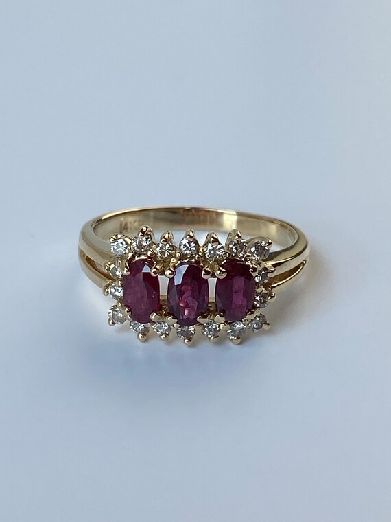 Vintage Solid 14k Yellow Gold Ruby & Diamond Halo… - image 5