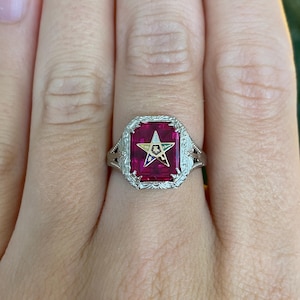 Vintage Solid 14k White & Yellow Gold Pink Sapphire Eastern Star Freemason Ring - Size 5.75