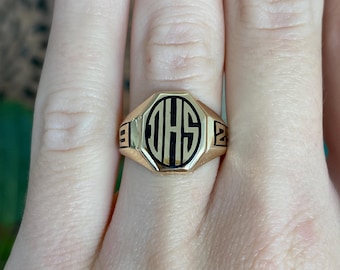 10 Kt Manheim High School 1925 Class Ring Black Enamel Yellow Gold