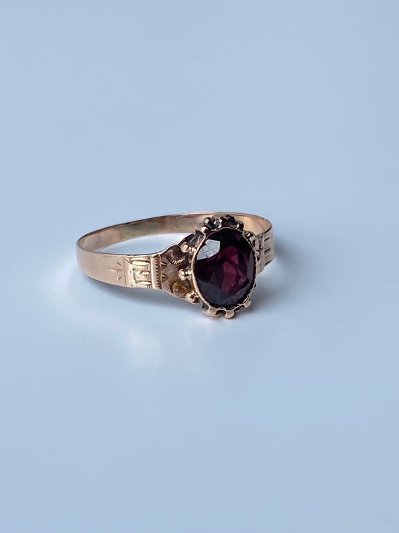 Vintage Solid 10k Rosey Gold Garnet Ring - Size 8… - image 10