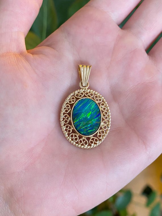 Vintage Solid 14k Yellow Gold Opal Doublet Charm