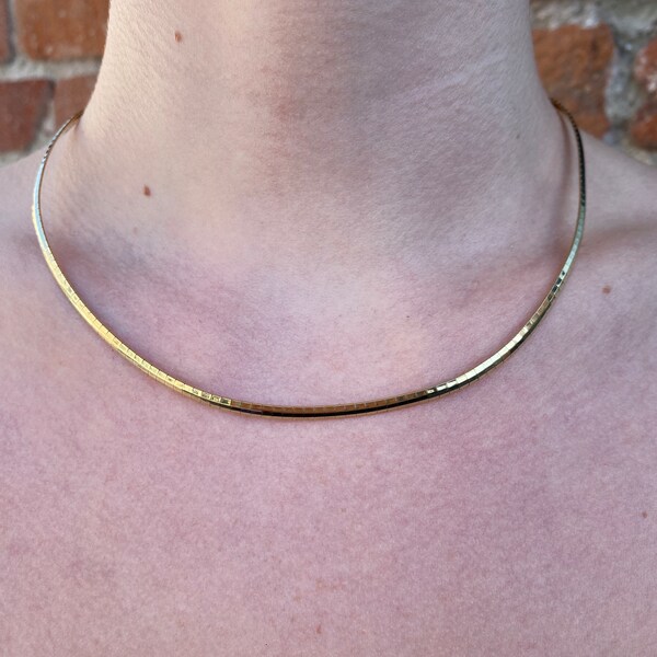 Vintage Solid 10k Yellow Gold Omega Chain Necklace - 17.25 inches - Fine Estate Jewelry - Real Genuine Gold