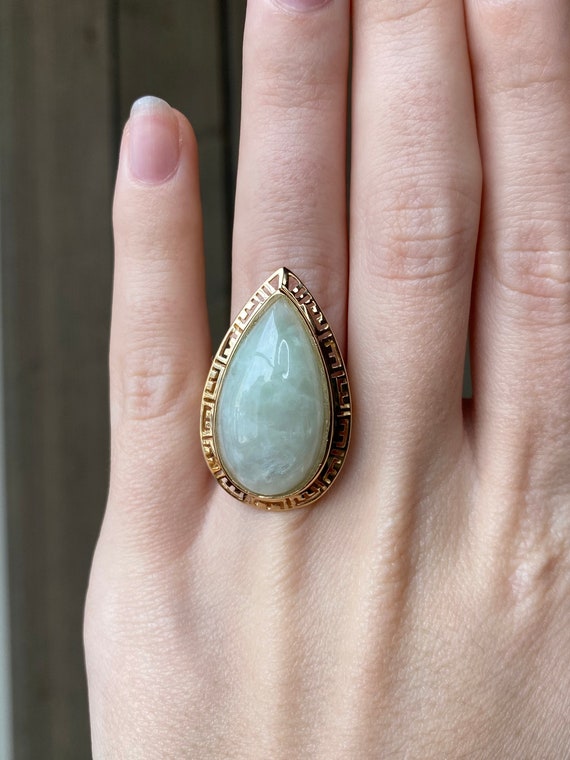Solid 14k Yellow Gold Jade Ring Green Gemstone Size 5 Fine Estate