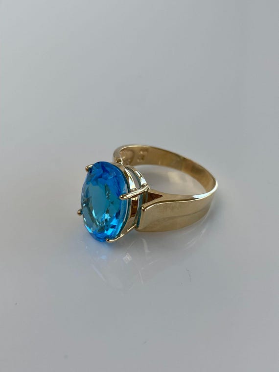 Vintage Solid 10k Topaz Ring - Size 7 - image 6