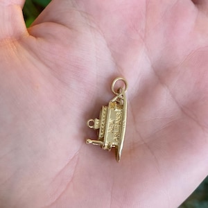 charme vintage de remorqueur de la Nouvelle-Orléans en or jaune massif 14 carats