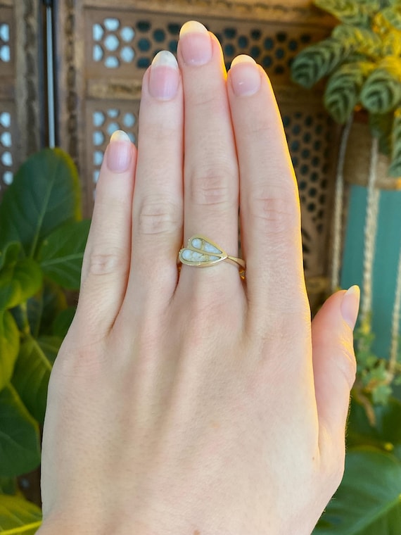 Vintage Solid 14k White Stone Inlay Ring - Size 6… - image 2