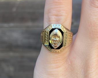 Vintage 1959 Class Ring in 10k Gold Size 5.75 / L, by Josten - Etsy