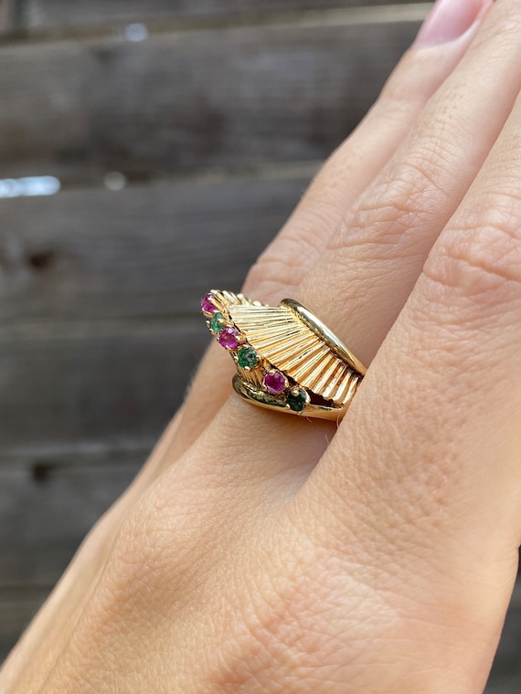 Vintage Solid 14k Yellow Gold Ruby Emerald Fluted… - image 3