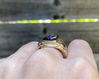 Solid 10k Yellow Gold Black Onyx 'K of C' Class Ring - Size Solid 10k Yellow Gold Black Onyx 'K of C' Class Ring - Size