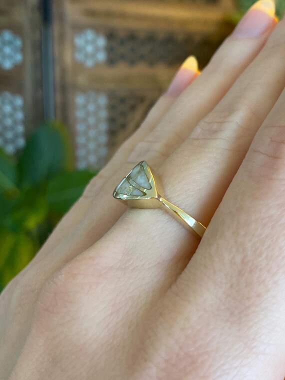 Vintage Solid 14k White Stone Inlay Ring - Size 6… - image 3
