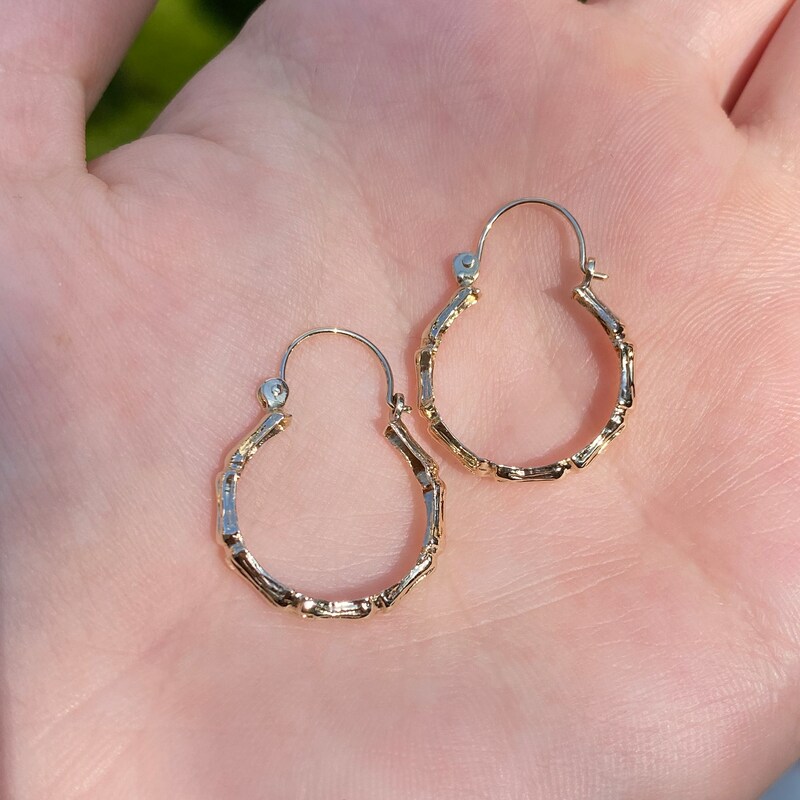 Beige - Handcrafted Bamboo Three Striped Earrings main image 0