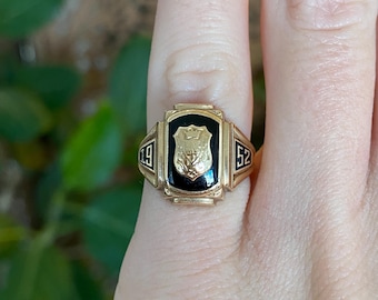 Vintage 1959 Class Ring in 10k Gold Size 5.75 / L, by Josten - Etsy