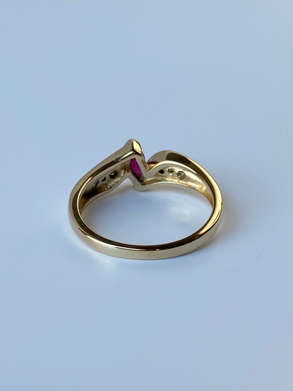 Vintage Solid 14k Yellow Gold Ruby & Diamond Ring… - image 8