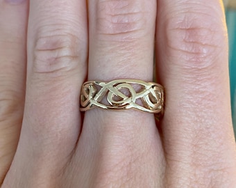 Anillo vintage de oro amarillo macizo de 14k con diseño calado - Talla 8.75