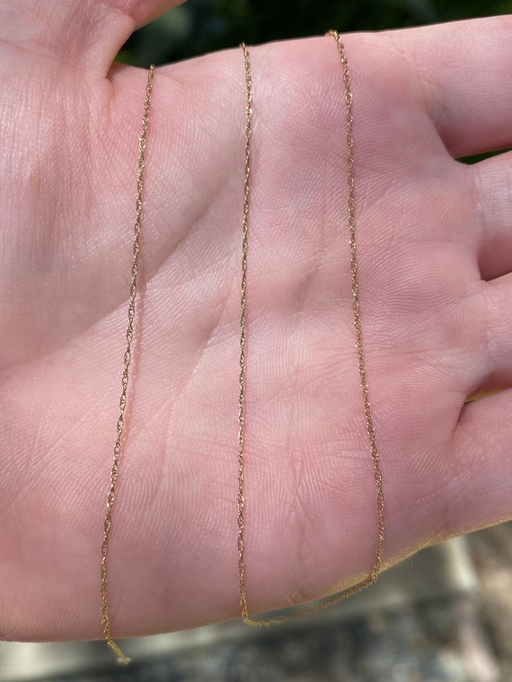 Vintage Solid 14k Yellow Gold Dainty Chain Necklac