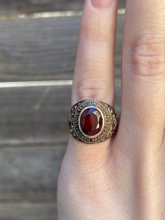 Vintage Solid 10k Yellow Gold Ruby Class Ring - S… - image 1