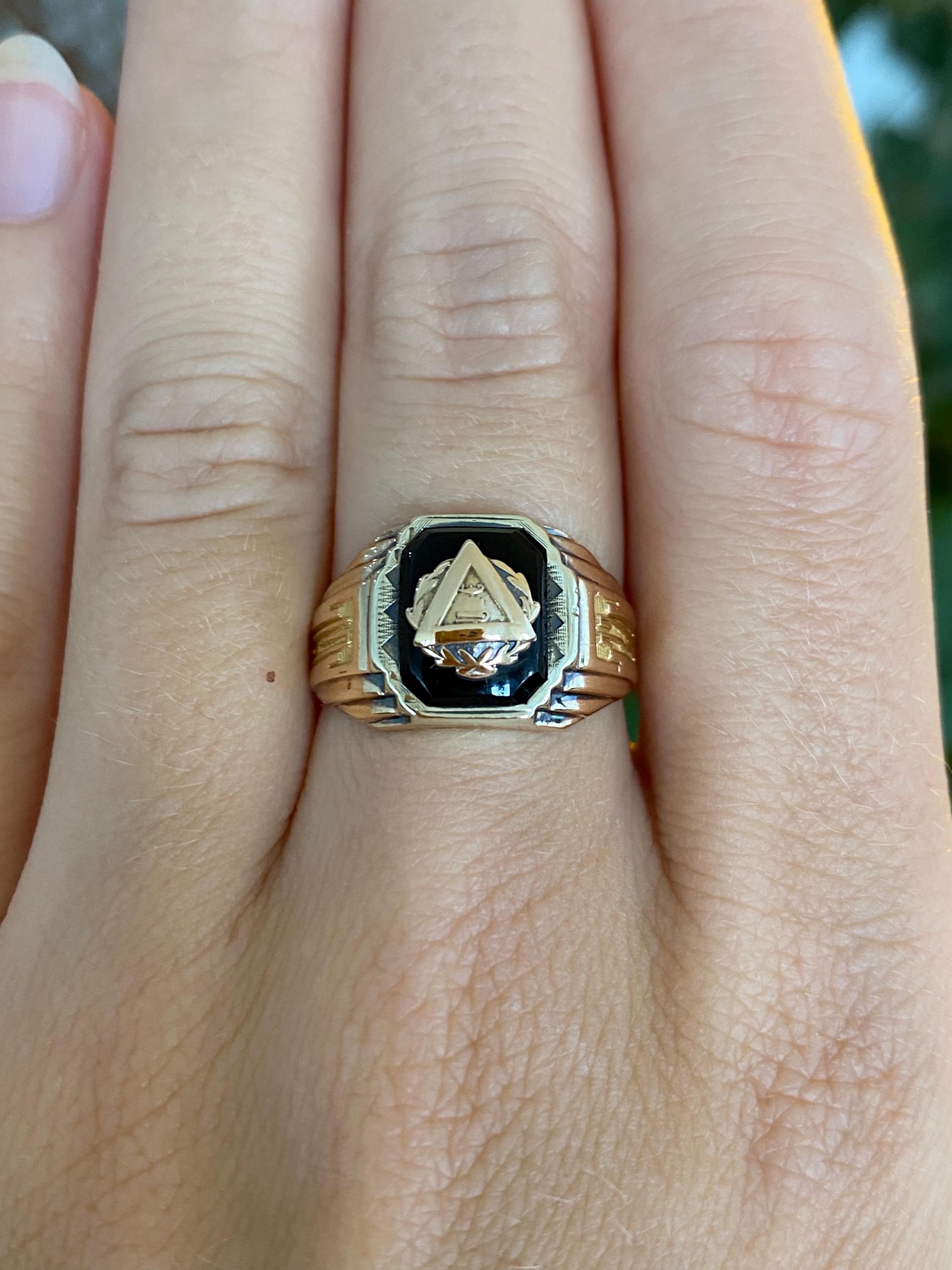 1933 Class Ring - Etsy