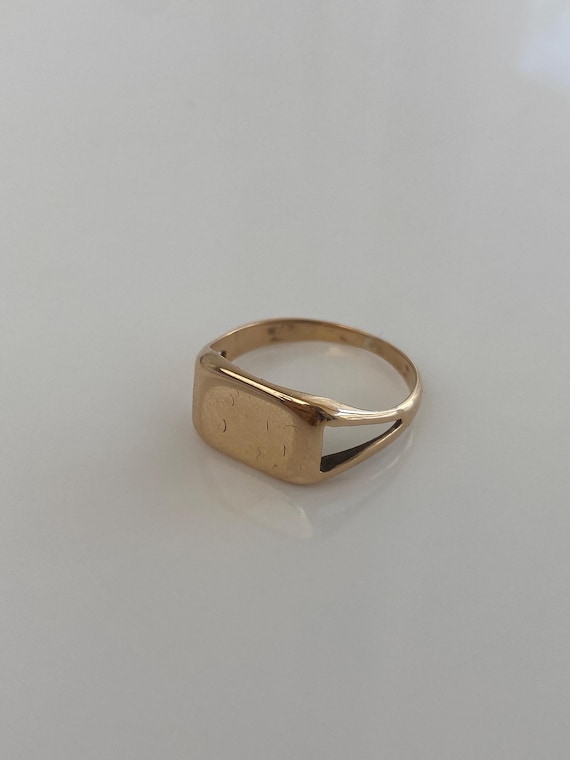 Vintage Solid 9k Yellow Gold Rectangle Signet Rin… - image 6