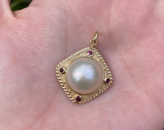 Vintage 14k Yellow Gold Mother of Pearl Like & Ruby Charm - Red Gemstone - Pendant for Necklace - Quality Fine Estate Jewelry - Real Genuine