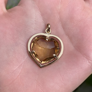 Vintage 18k Yellow Gold Smoky Quartz Heart Charm - Quality Fine Estate Jewelry - Real Genuine Gold - Necklace Pendant