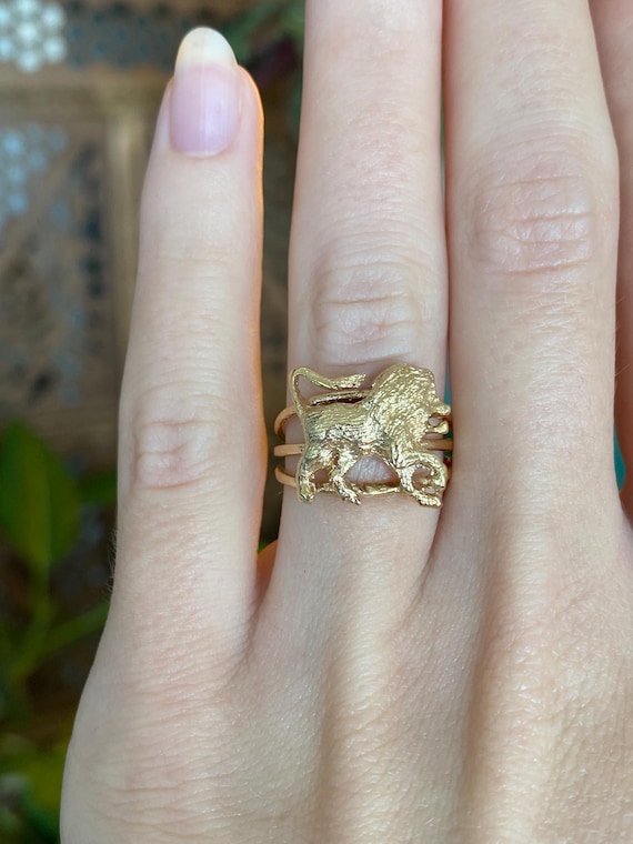 Vintage Solid 14k Yellow Gold Lion Ring Band Size Fine Estate  Jewelry
