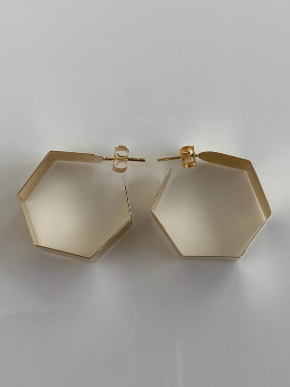 Vintage Solid 14k Yellow Gold Octagonal Hoop Earr… - image 5