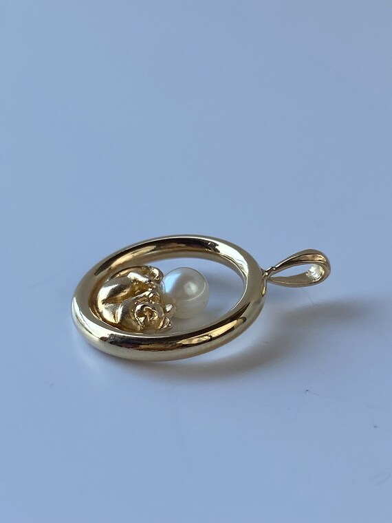 Vintage Solid 14k Yellow Gold Pearl Cat Charm - F… - image 5