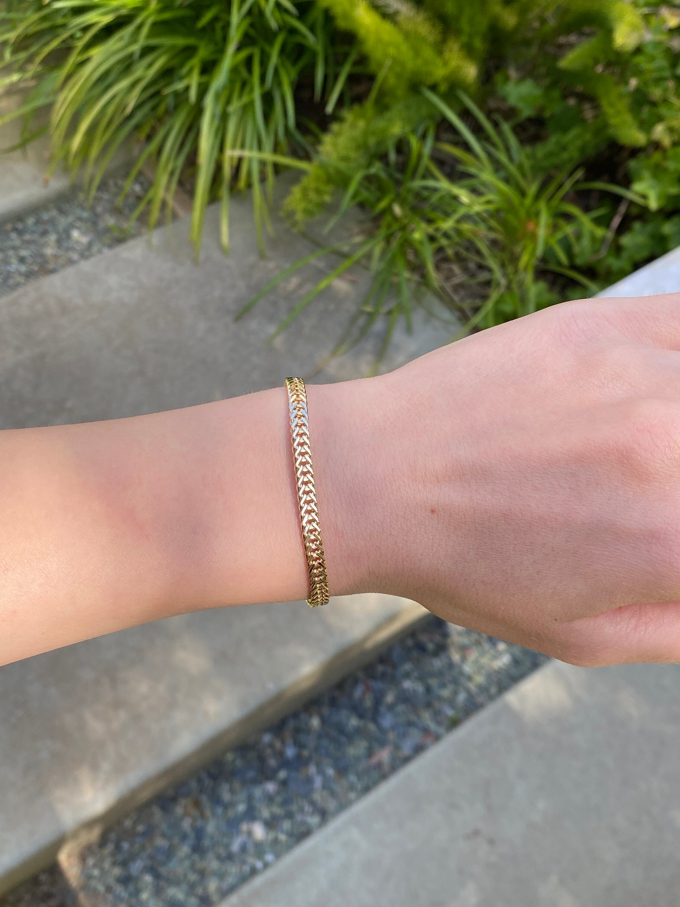 Vintage Solid 14k Yellow Gold Flat Chain Bracelet 7 Inches Vintage Solid 14k Yellow Gold Flat Chain Bracelet 7 Inches