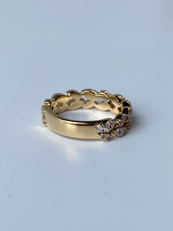 Vintage Solid 18k Yellow Gold Diamond Leaf Ring B… - image 8
