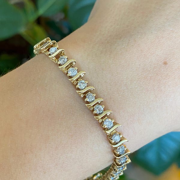 Vintage Solid 14k Yellow Gold Diamond Tennis Bracelet - 7.5 Inches
