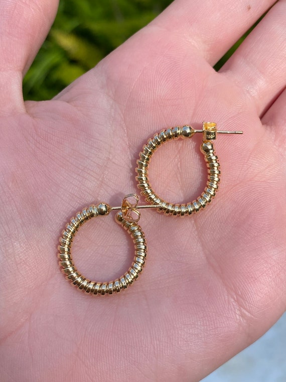 Vintage 18k Yellow Gold Flexible Hoop Earrings - … - image 1