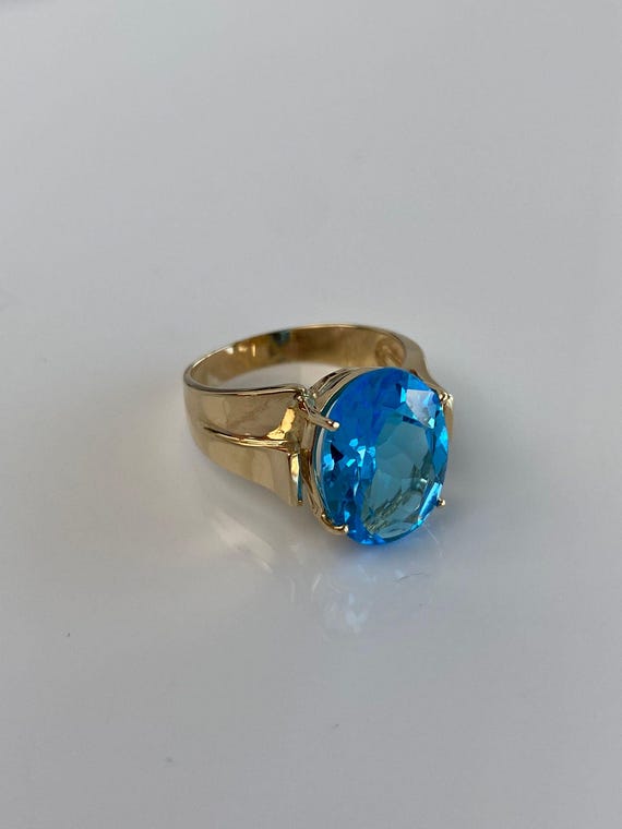 Vintage Solid 10k Topaz Ring - Size 7 - image 9