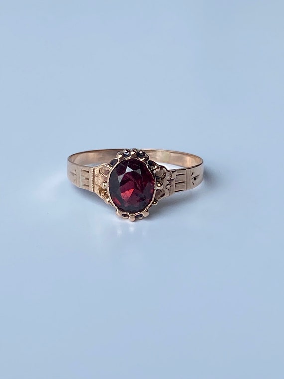 Vintage Solid 10k Rosey Gold Garnet Ring - Size 8… - image 5