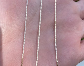Vintage sólido 14k oro amarillo delicado collar de cadena serpentina - 18.25 pulgadas - joyería de bienes raíces - oro genuino real