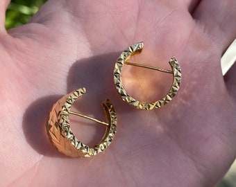 Vintage Solid 20k Yellow Gold Diamond Cut Hoop Earrings - Fine Estate Jewelry - Real Genuine Gold