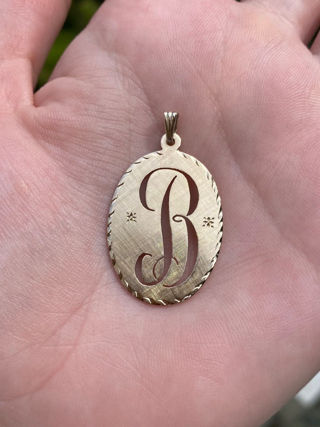 Solid 14k Yellow Gold Cursive Initial 'B' Charm - Etsy