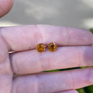 Vintage Solid 14k Yellow Gold Citrine Stud Earrings - Citrine Gemstone - Quality Fine Estate Jewelry - Real Genuine Gold