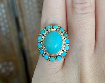 Vintage Solid 10k Yellow Gold Turquoise Halo Cluster Ring - Size 4.25