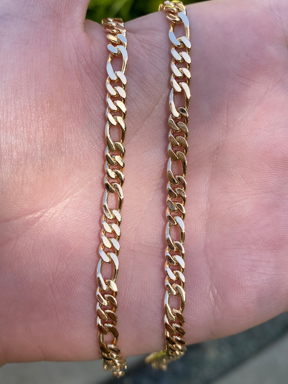 Vintage Solid 18k Yellow Gold Figaro Chain Neckla… - image 1
