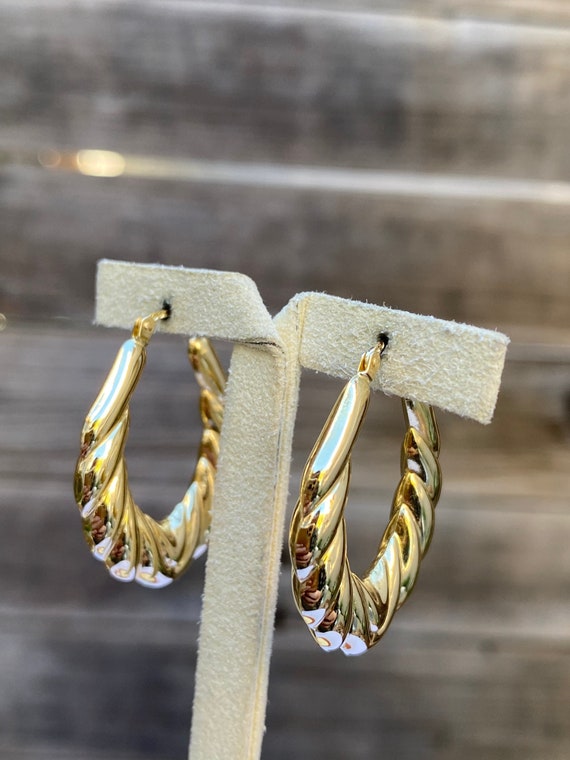 Vintage 18k Yellow Gold Hoop Earrings - Quality Fi