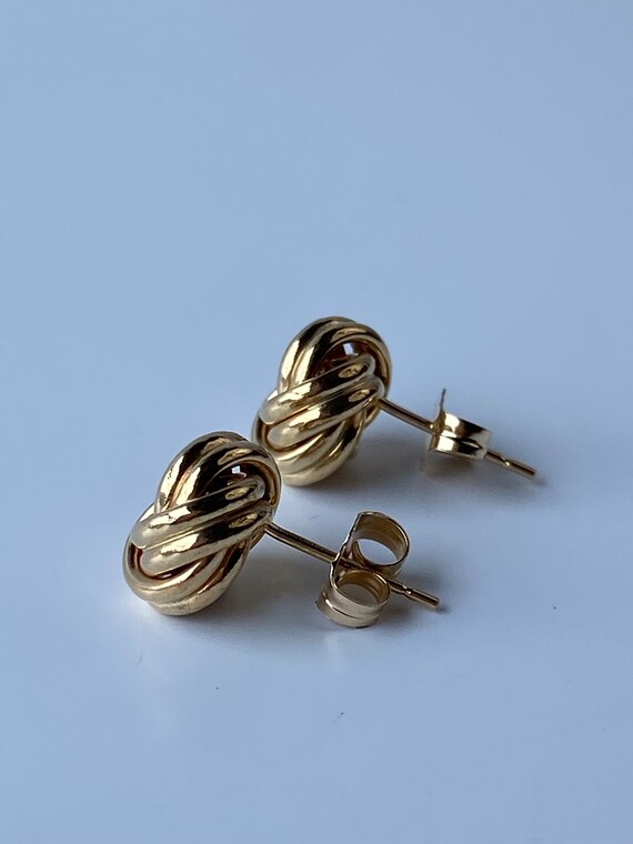 Vintage Solid 18k Yellow Gold Knot Stud Earrings … - image 5