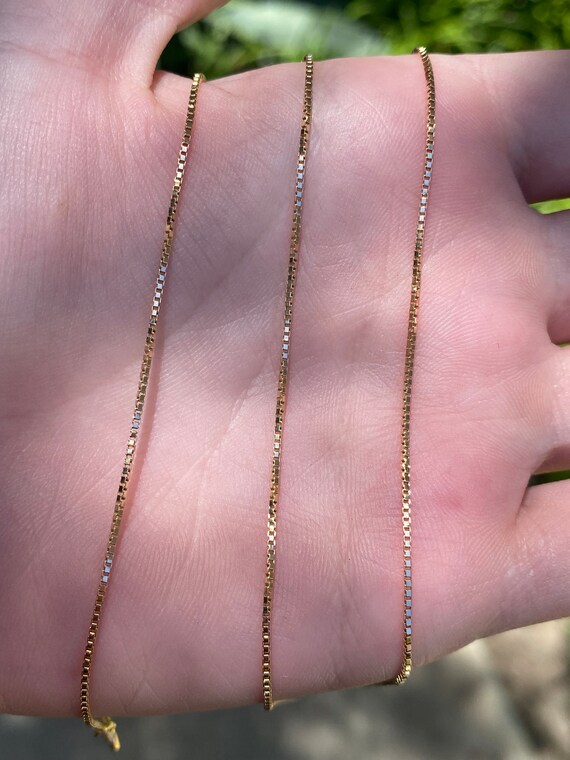 Vintage Solid 18k Yellow Gold Box Chain Necklace -